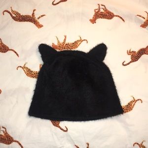 H&M black furry cat beanie